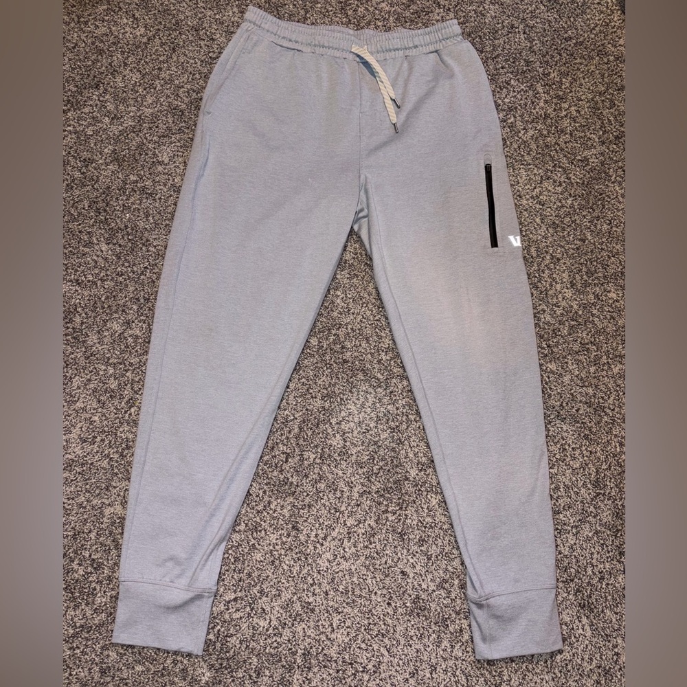 Vuori Men'd Light Gray Athletic Joggers